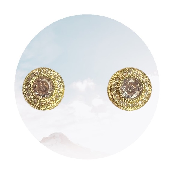 NEW 18K Gold-Plated Steel Micro Pavé Rhinestone Halo Stud Earrings Unisex - Picture 1 of 13